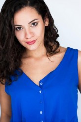 Isabelle McCalla fotoğrafı