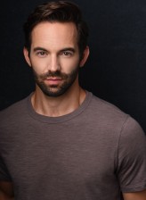 Brad Harder fotoğrafı