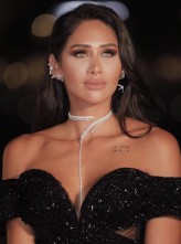 Enjy Kiwan fotoğrafı