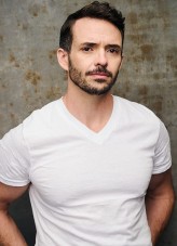 Colt Brown fotoğrafı