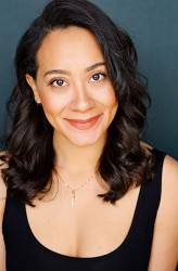 Sarah Annaïs fotoğrafı