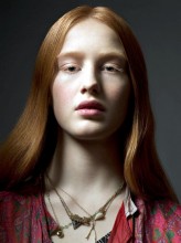 Bobbi Salvör Menuez fotoğrafı