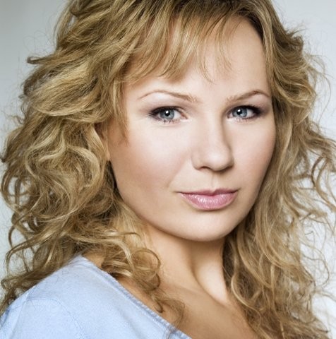 Anna Guzik fotoğrafı