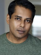 Simon Deonarian fotoğrafı