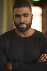 Travis Cure fotoğrafı