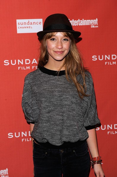 Stella Maeve Fotoğrafı