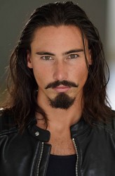 Jonas Kilker fotoğrafı