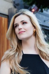 Rachel Annette Helson fotoğrafı