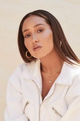 Adrienne Houghton fotoğrafı