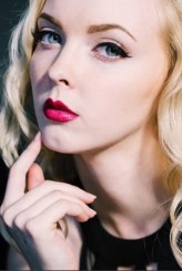 Tara Nichol Caldwell fotoğrafı