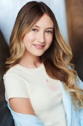 Abigail Abrams fotoğrafı