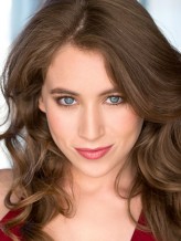 Alix Lane fotoğrafı