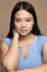 Chaya Ocampo fotoğrafı