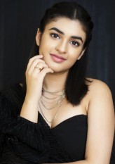 Khushi Bharadwaj fotoğrafı