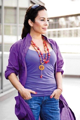 Demet Sağıroğlu Fotoğrafı