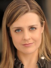 Courtney Shaw fotoğrafı