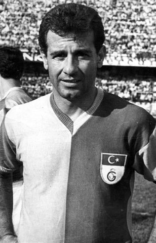 Metin Oktay Fotoğrafı