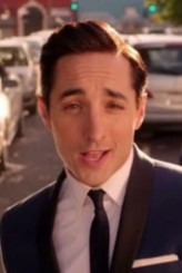 Eric Michael Roy fotoğrafı