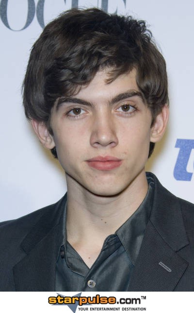 Carter Jenkins Fotoğrafı