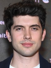 Carter Jenkins fotoğrafı