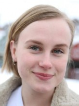 Emma Bones fotoğrafı