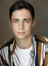 Connor Powles fotoğrafı