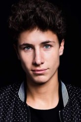 Juanpa Zurita fotoğrafı