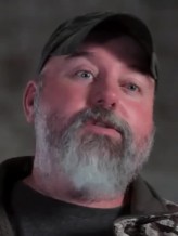 Burke Mitchell fotoğrafı