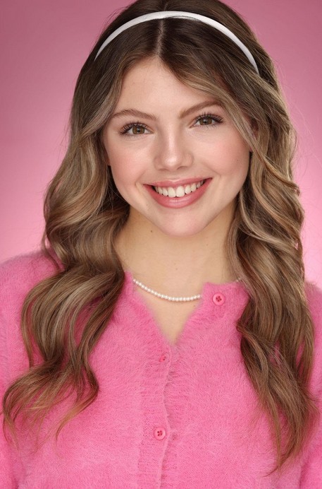 Neela Jolene Fotoğrafı