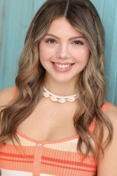 Neela Jolene fotoğrafı