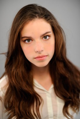 Perla Haney-Jardine Fotoğrafı