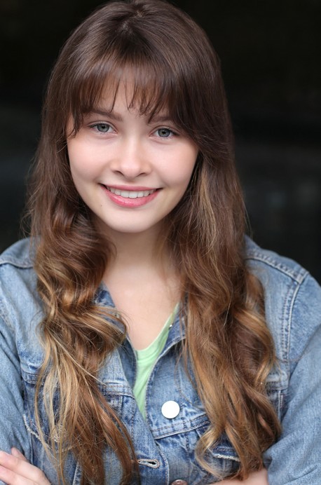 Emily Giannozio Fotoğrafı