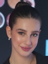 Itır Esen fotoğrafı