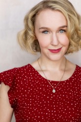 Allison Lobel fotoğrafı