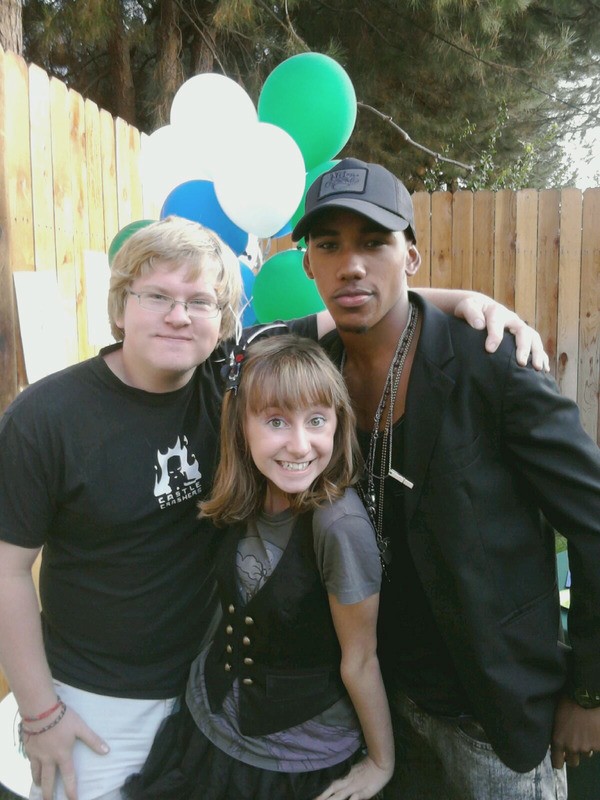 Allisyn Ashley Arm fotoğrafı