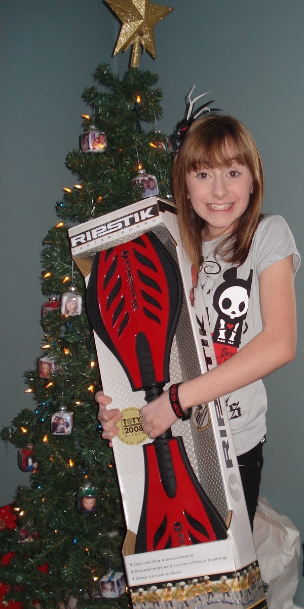 Allisyn Ashley Arm fotoğrafı