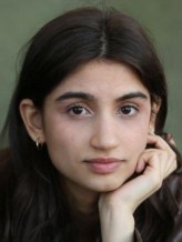 Mia Tharia fotoğrafı