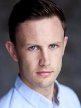 Hugh Coles fotoğrafı