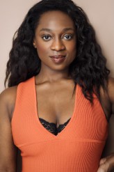 Lily Yawson fotoğrafı