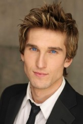 Landon Ashworth fotoğrafı