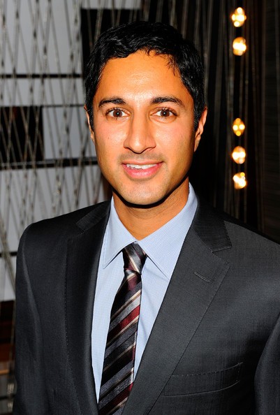 Maulik Pancholy fotoğrafı