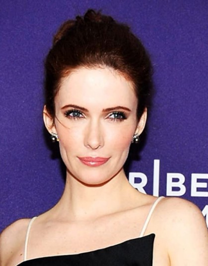 Bitsie Tulloch Fotoğrafı