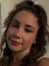 Naz Beşik fotoğrafı