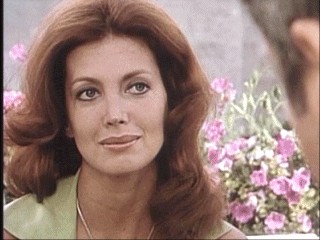 Gayle Hunnicutt fotoğrafı