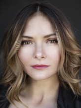 June Schreiner fotoğrafı