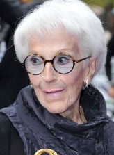 Janine Sutto fotoğrafı