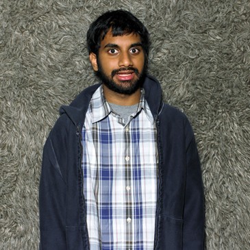 Aziz Ansari Fotoğrafı