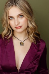 Paige Cummings fotoğrafı