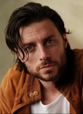 Tom Sharp fotoğrafı