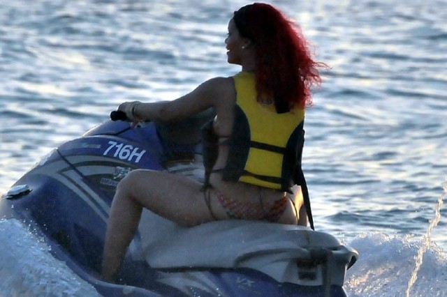 Rihanna Fotoğrafı